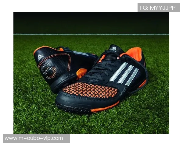 自由足球自由人装备助你畅享无拘无束的运动乐趣与激情体验